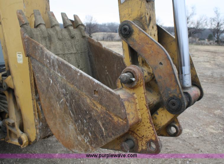 image for item 4890 1997 Caterpillar 416C backhoe loader