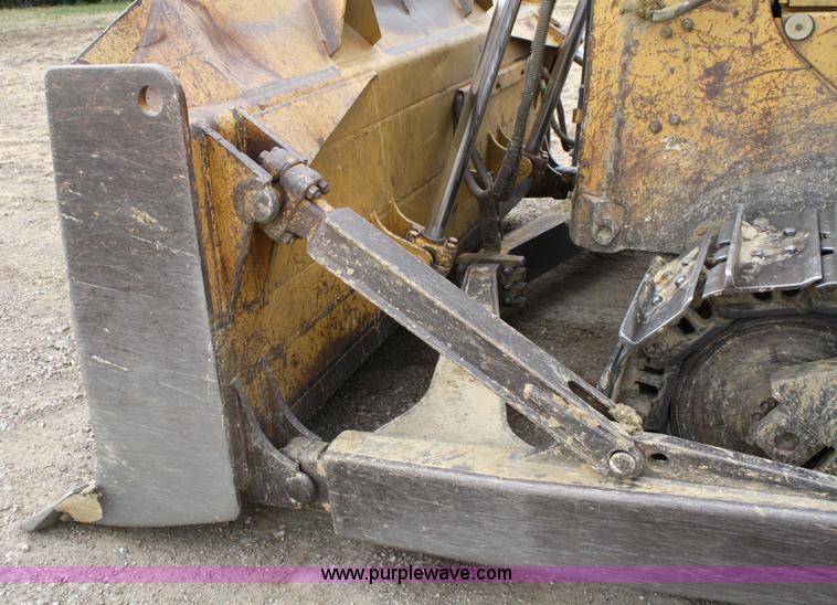 image for item 4905 1995 Caterpillar D6H XR dozer
