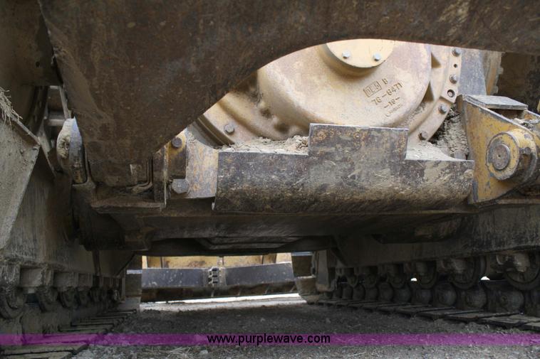 image for item 4905 1995 Caterpillar D6H XR dozer