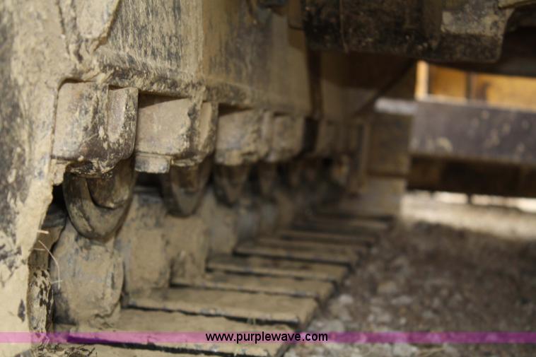 image for item 4905 1995 Caterpillar D6H XR dozer