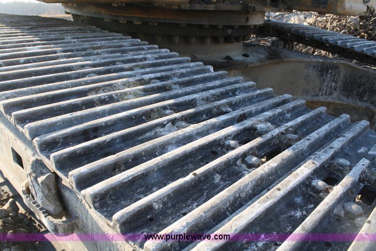 image for item 4906 2002 Caterpillar 330B hydraulic excavator