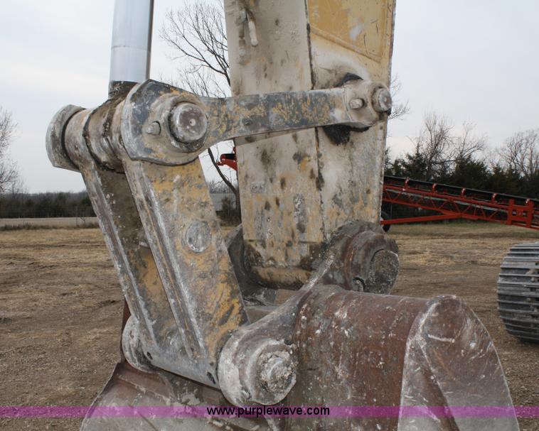 image for item 4906 2002 Caterpillar 330B hydraulic excavator