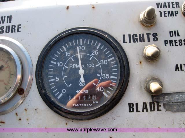 image for item 5299 Magnum RSM-7511 recessed striping machine