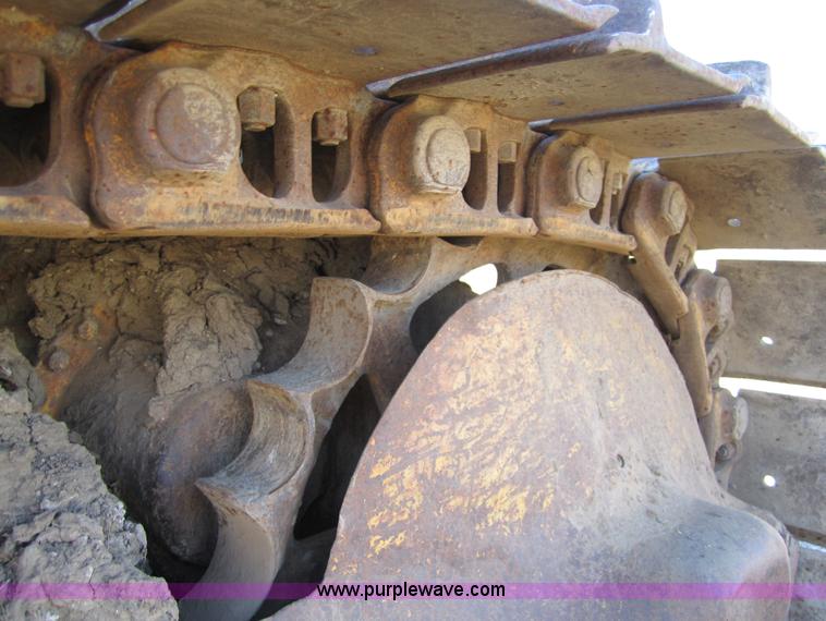 image for item 5606 Caterpillar D7 dozer