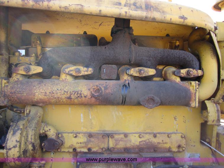 image for item 5606 Caterpillar D7 dozer