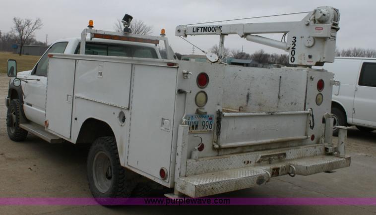 image for item 6549 1994 Chevrolet Cheyenne 3500 crane truck