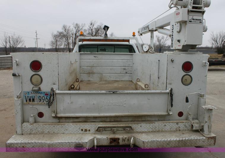 image for item 6549 1994 Chevrolet Cheyenne 3500 crane truck