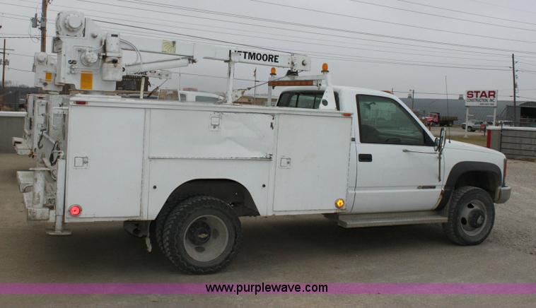 image for item 6549 1994 Chevrolet Cheyenne 3500 crane truck