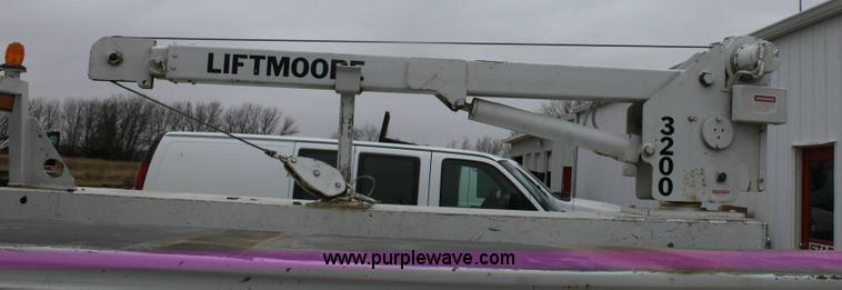 image for item 6549 1994 Chevrolet Cheyenne 3500 crane truck