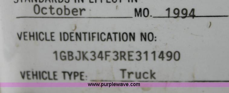 image for item 6549 1994 Chevrolet Cheyenne 3500 crane truck