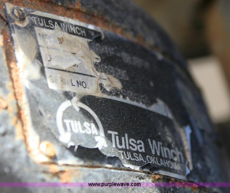 image for item 6551 Tulsa hydraulic winch