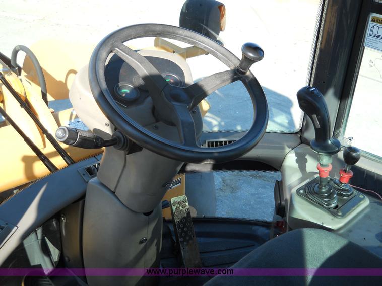 image for item 7767 2003 Case 321D wheel loader