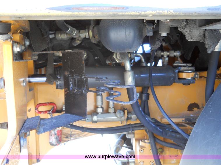 image for item 7767 2003 Case 321D wheel loader