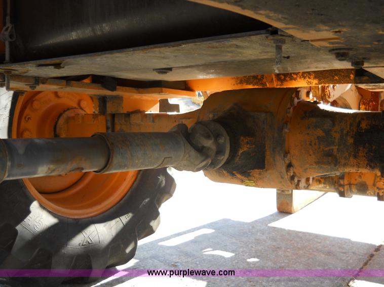 image for item 7767 2003 Case 321D wheel loader