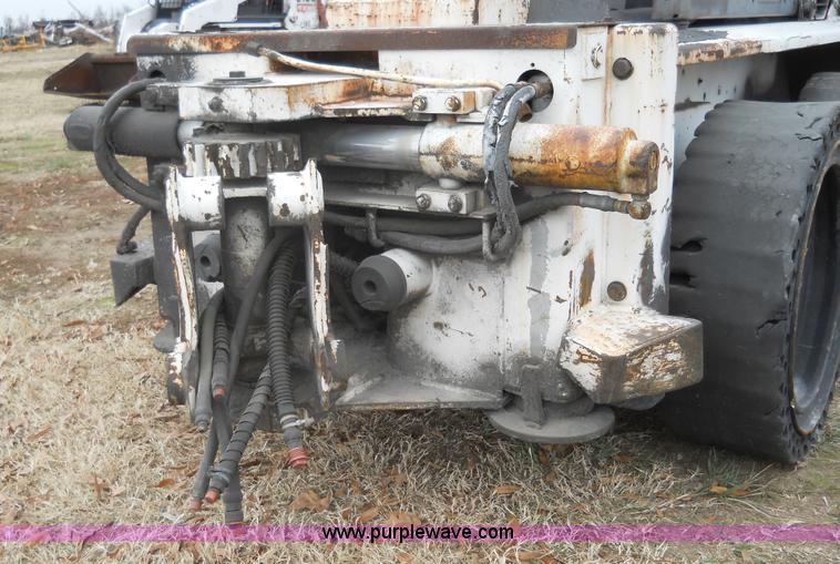 image for item 7771 1995 Bobcat 753 skid steer
