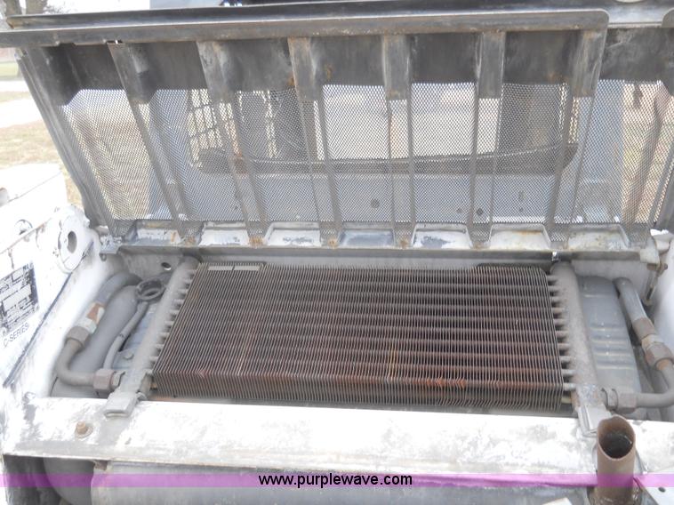 image for item 7771 1995 Bobcat 753 skid steer