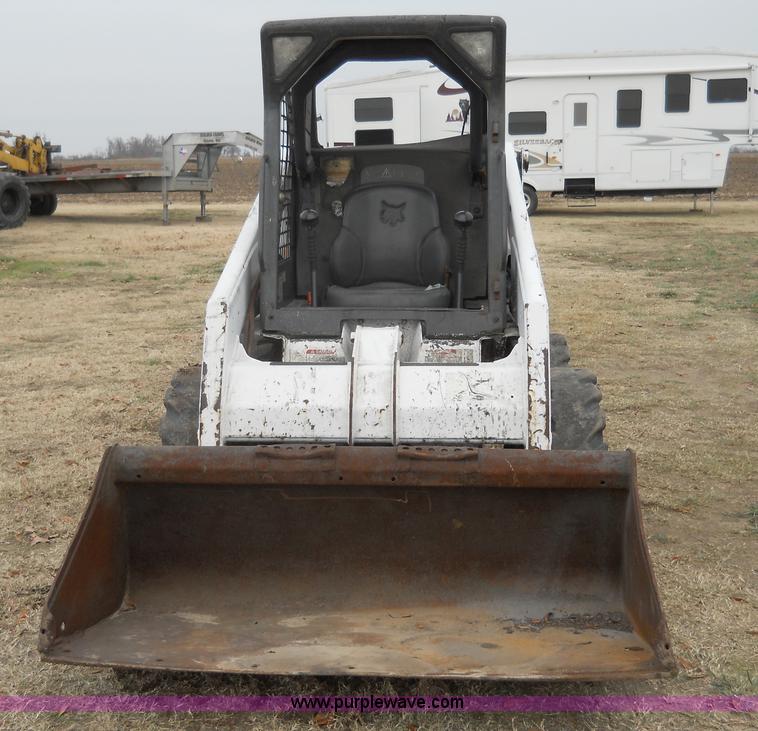 image for item 7772 2005 Bobcat S130 skid steer
