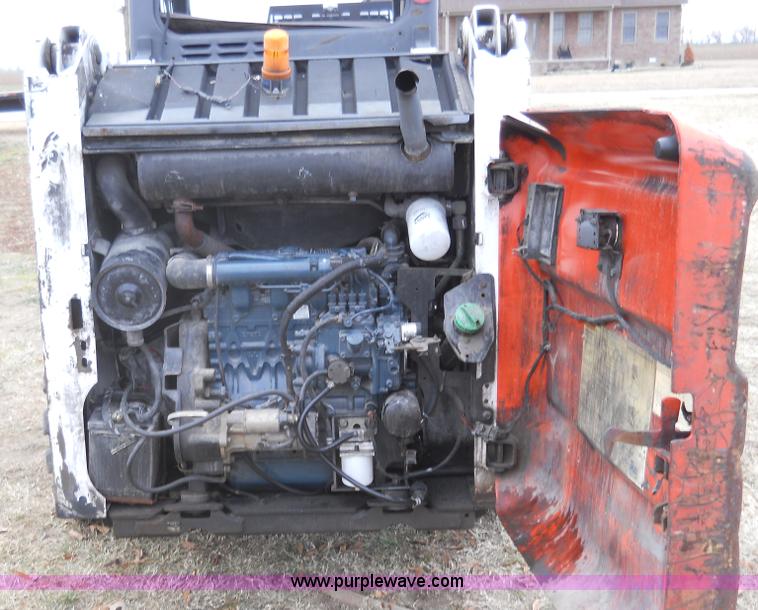 image for item 7772 2005 Bobcat S130 skid steer