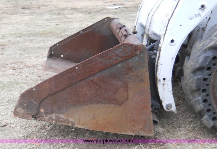 image for item 7772 2005 Bobcat S130 skid steer