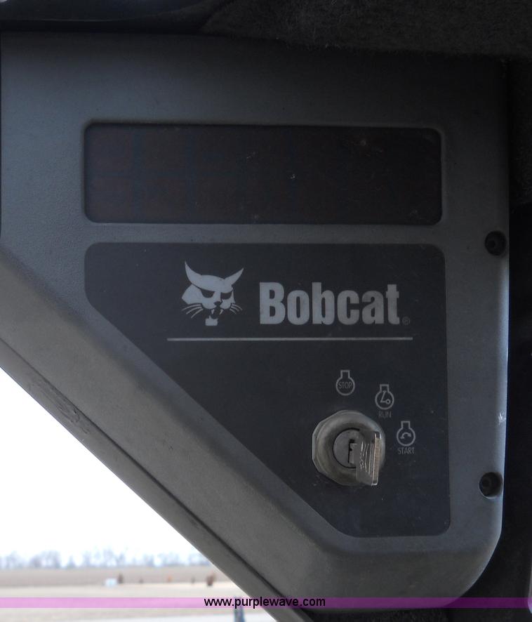 image for item 7772 2005 Bobcat S130 skid steer