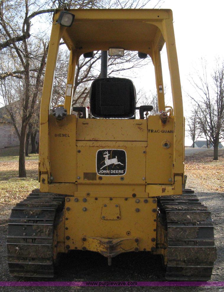 image for item 8075 1996 John Deere 550 G TC dozer