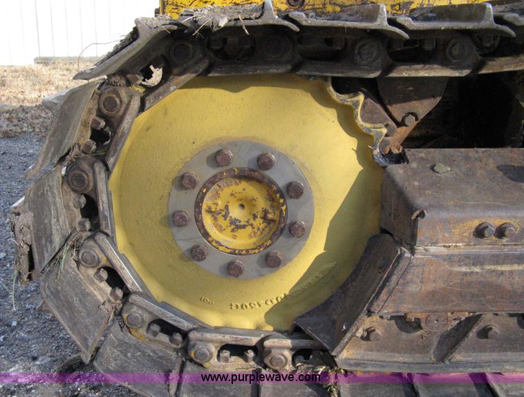 image for item 8075 1996 John Deere 550 G TC dozer