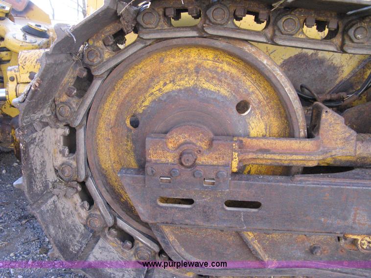 image for item 8075 1996 John Deere 550 G TC dozer