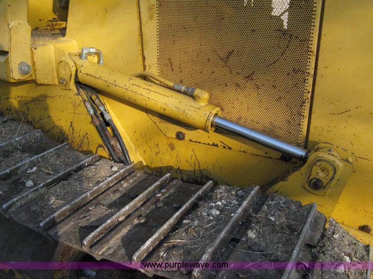 image for item 8075 1996 John Deere 550 G TC dozer