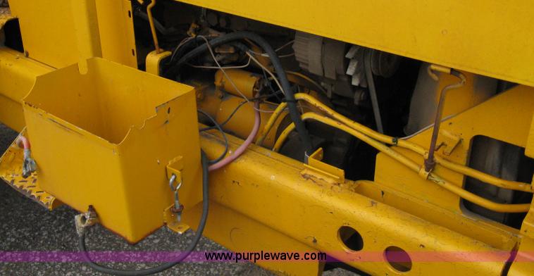 image for item 8087 Massey-Ferguson MF-2500 rough-terrain forklift