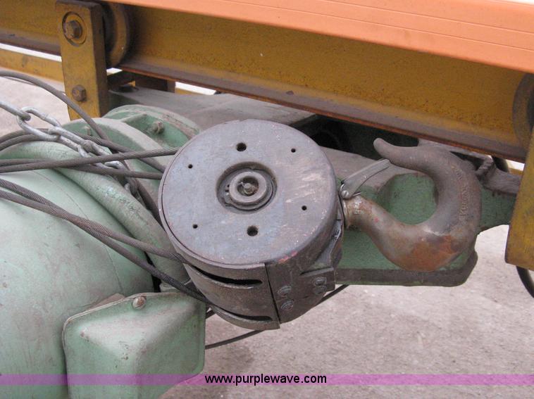 image for item 8089 Louden Super Track two-ton monorail crane