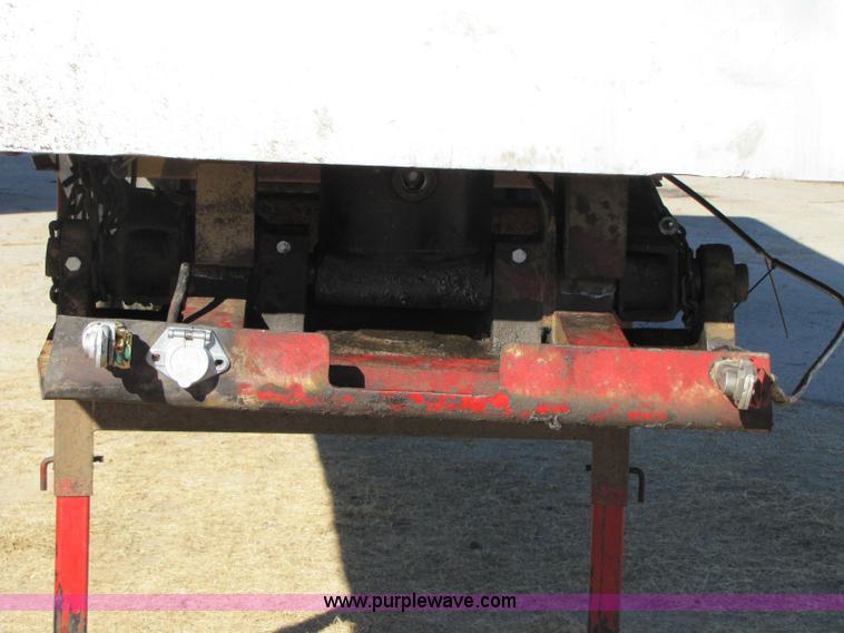 image for item 8339 1993 CMC 39' end-dump trailer