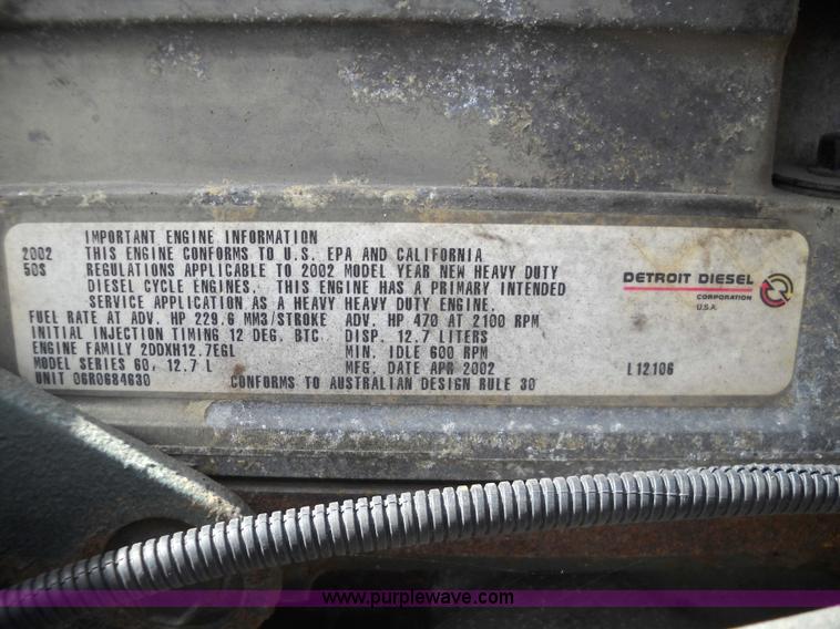 image for item 1200 2003 Freightliner Columbia 120 semi truck