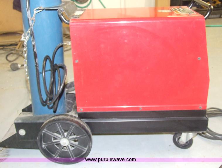 image for item 1715 Lincoln 175 square wave tig welder