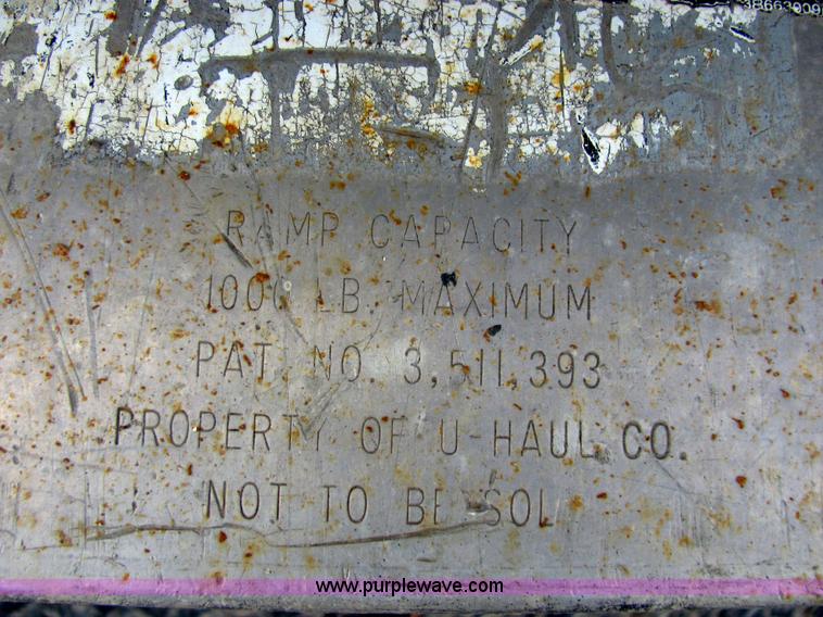 image for item 2315 1988 GMC Topkick C6D042 box truck