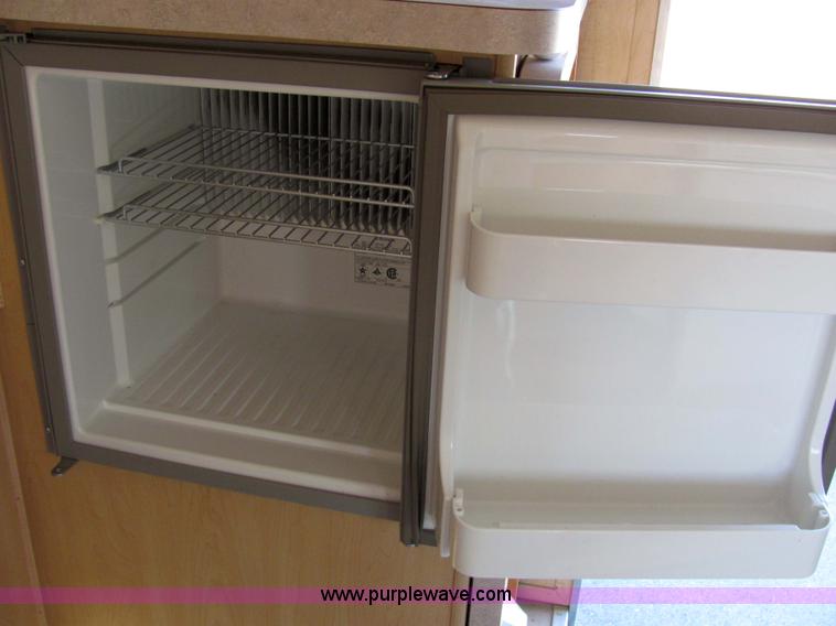 image for item 2317 2006 Pace Explorer RT 24' enclosed trailer