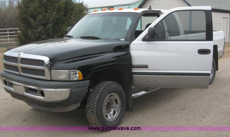 image for item 3036 1999 Dodge Ram 2500 Quad pickup truck