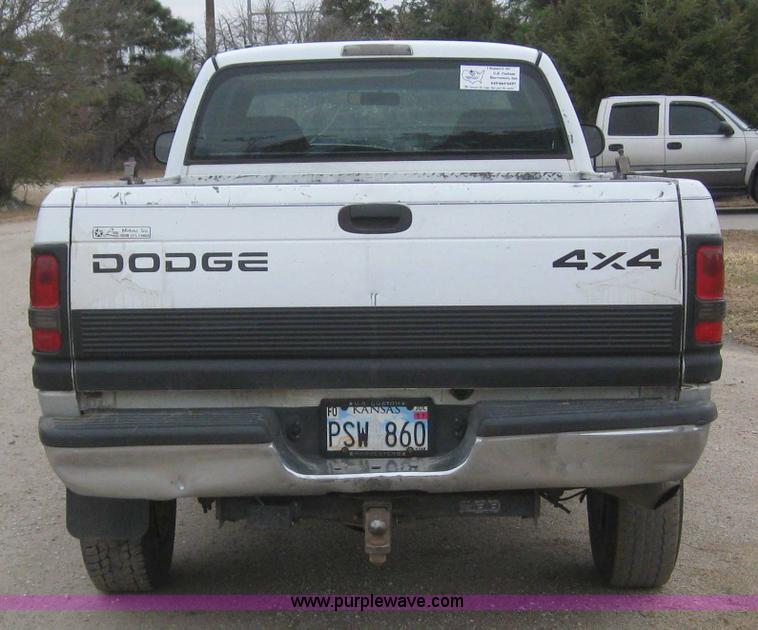image for item 3036 1999 Dodge Ram 2500 Quad pickup truck