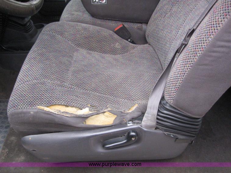 image for item 3036 1999 Dodge Ram 2500 Quad pickup truck