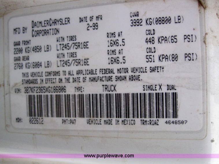 image for item 3036 1999 Dodge Ram 2500 Quad pickup truck