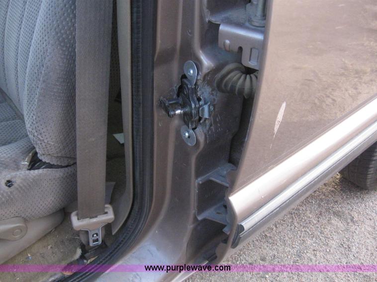 image for item 3042 1996 Chevrolet Blazer