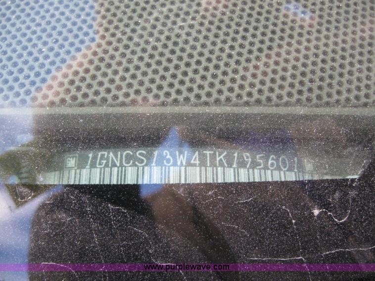 image for item 3042 1996 Chevrolet Blazer