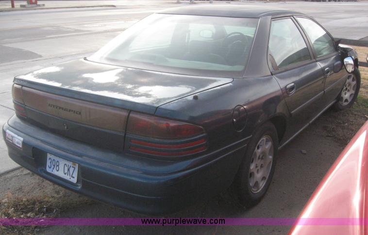 image for item 3043 1997 Dodge Intrepid