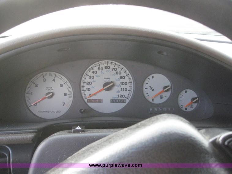 image for item 3043 1997 Dodge Intrepid