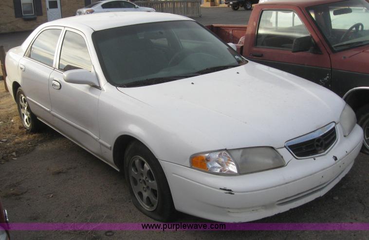 image for item 3044 2000 Mazda 626LX