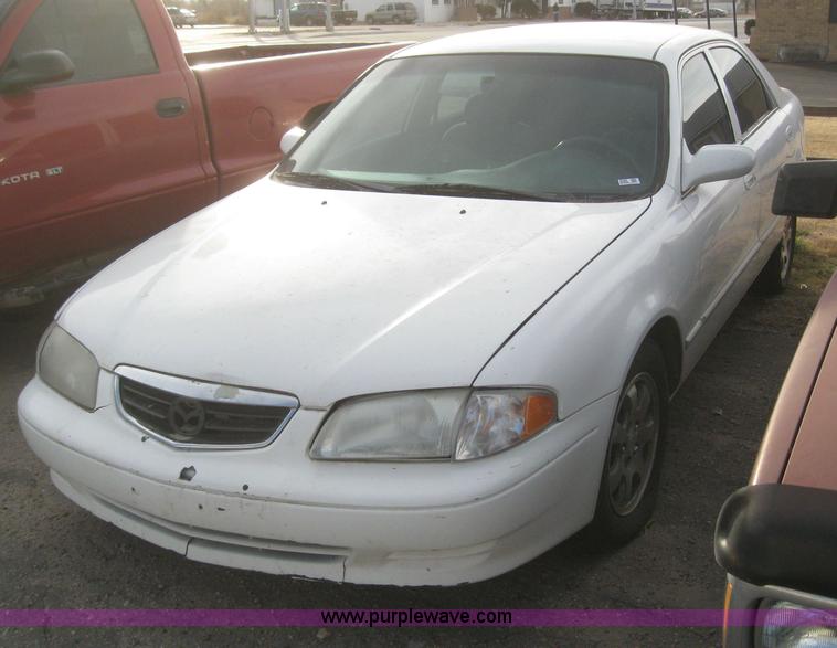 image for item 3044 2000 Mazda 626LX