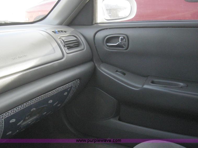 image for item 3044 2000 Mazda 626LX