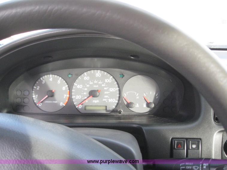 image for item 3044 2000 Mazda 626LX