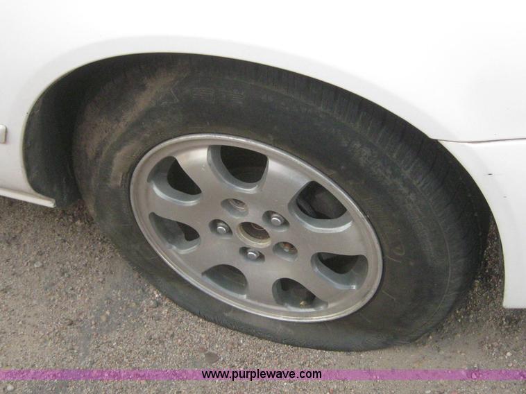 image for item 3044 2000 Mazda 626LX