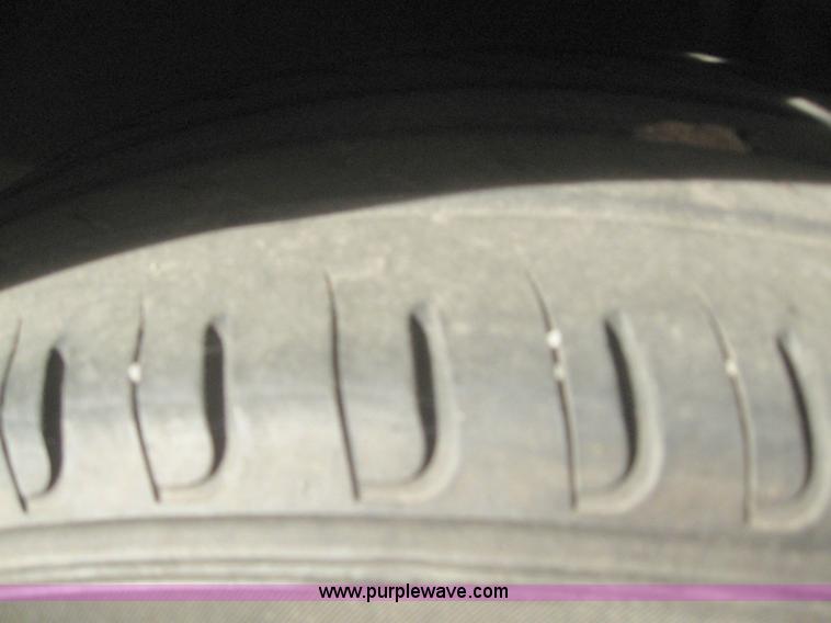 image for item 3044 2000 Mazda 626LX