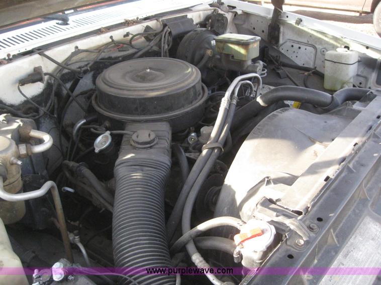 image for item 3045 1985 Chevrolet Silverado pickup truck